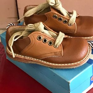 NIB Child Life Boys Brown Leather Saddle Shoes 5.5
